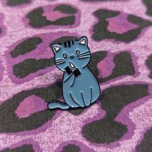 😻 Taylor Swift -  Midnight Cat - Enamel Pin